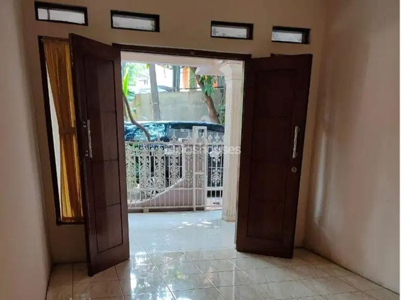 Jalan Anyelir Timur 4 Blok K5