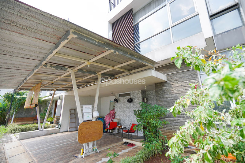 Lumina Hills Residence