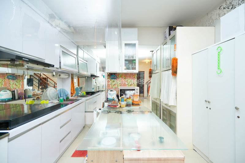 Lumina Hills Residence