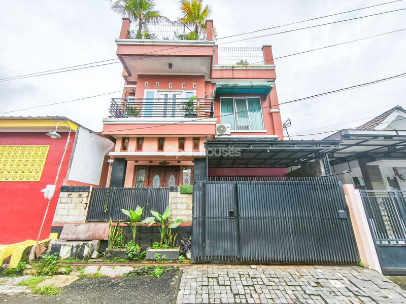 Perumahan Acropolis Karadenan Blok KQ No.15