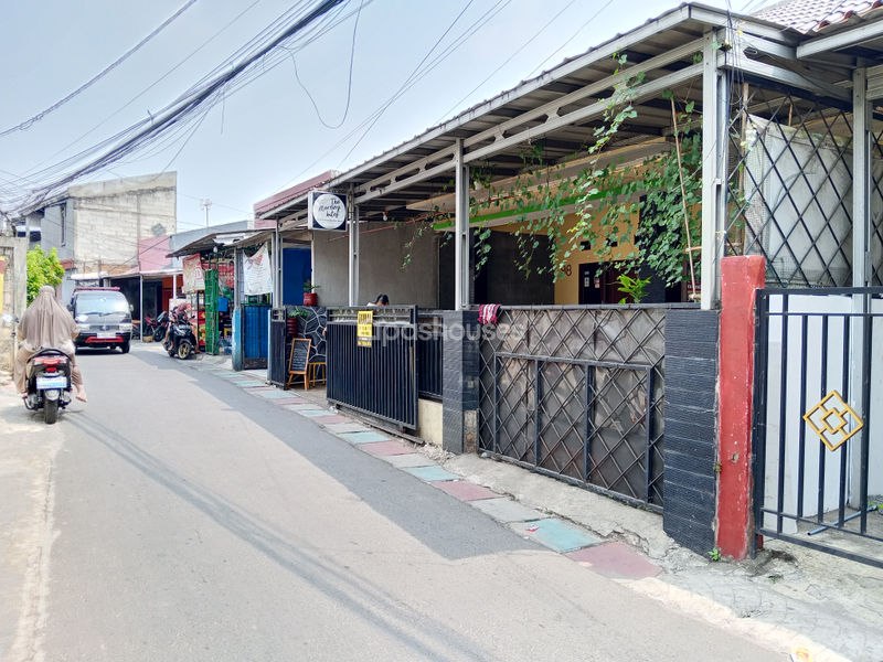 Jalan Cahaya Titis