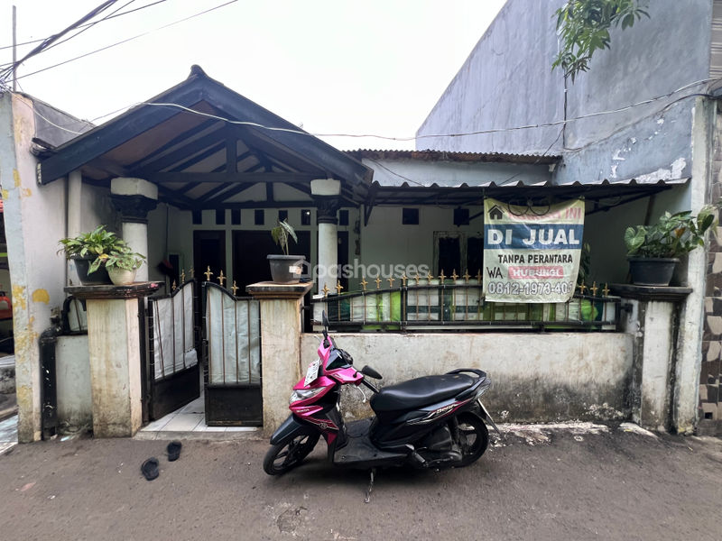 Jl. Raya Gamprit No. 4, Jatiwaringin