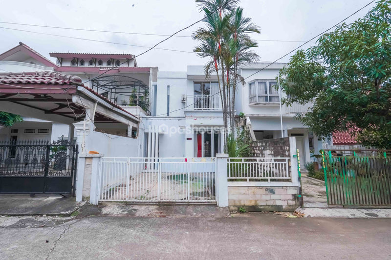Jalan Lestari VI No.18A