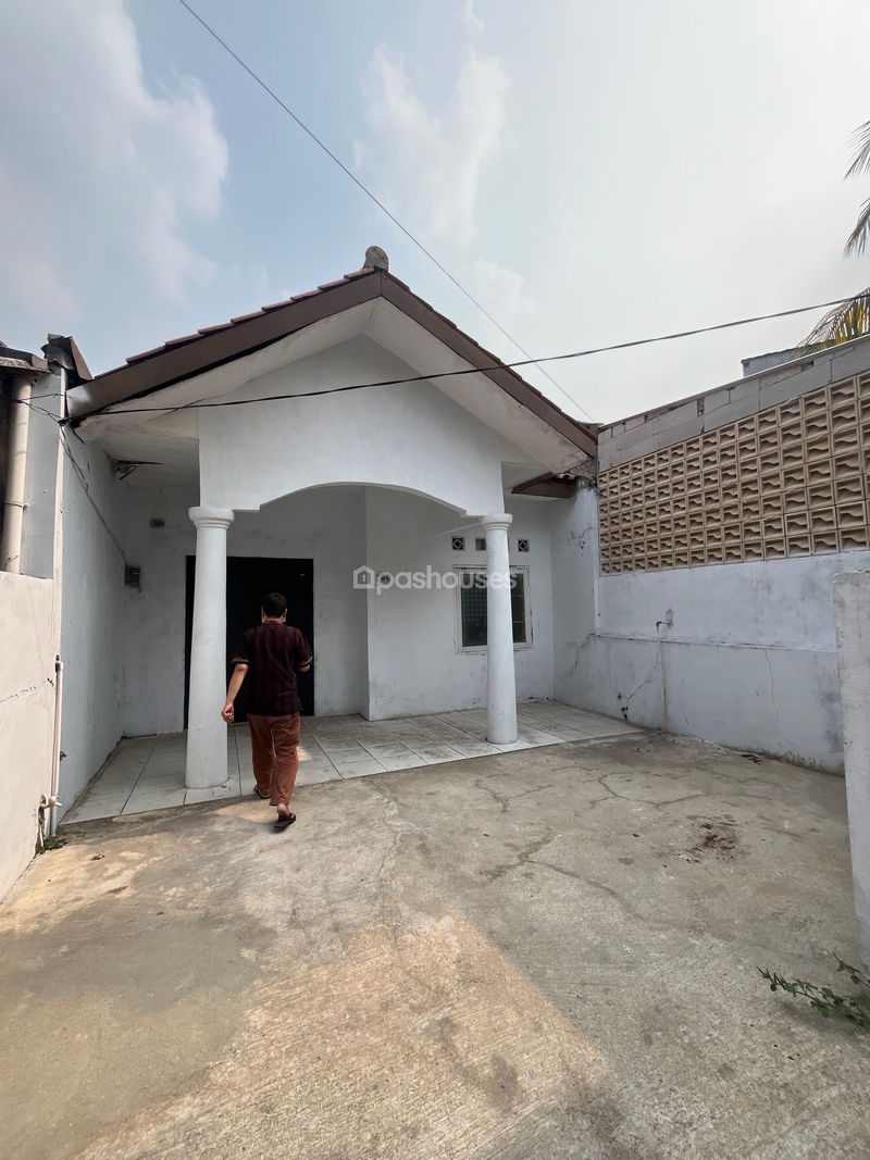 Jalan Pinus Bar. I