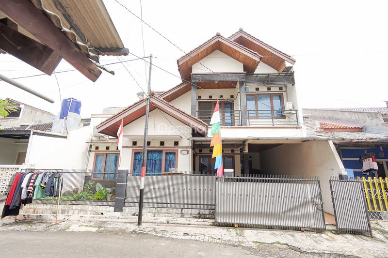 Komplek Pemda Jatiasih Blok B No.17