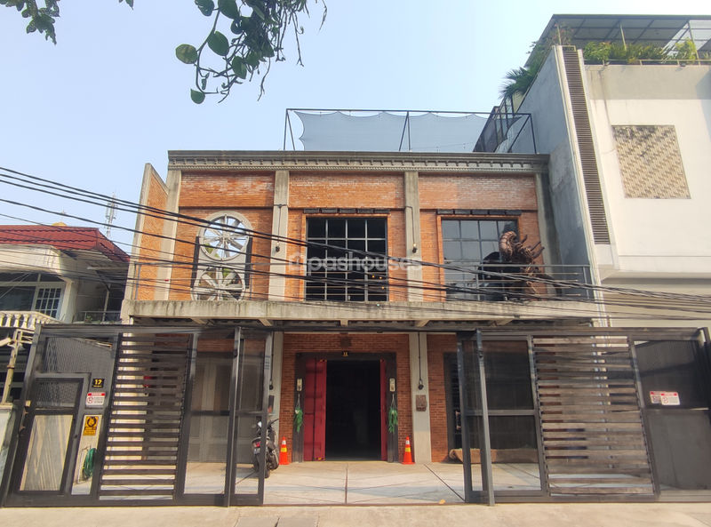 Jalan Setia Budi