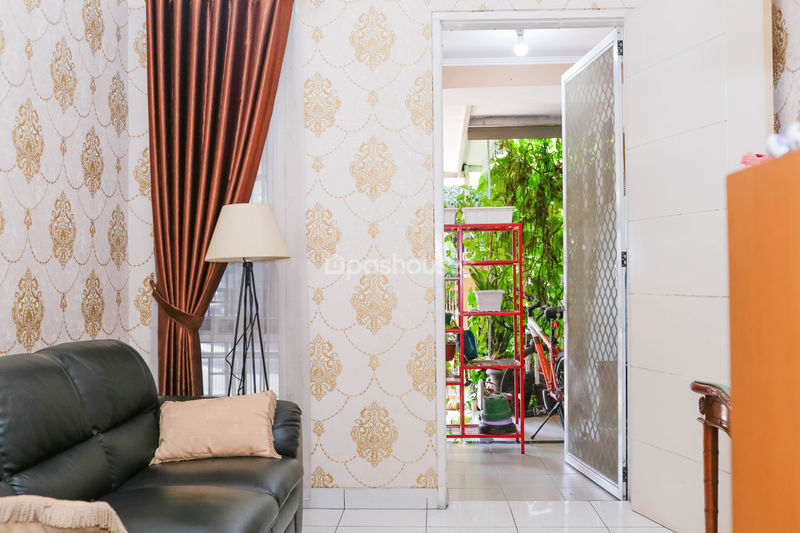 Sakura Regency 2