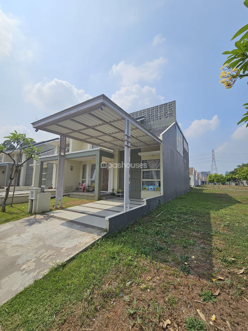 Perumahan Suvarna Sutera Cluster Dhana