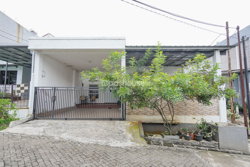 Perumahan Bukit Rivaria Sawangan Blok D4 No.27