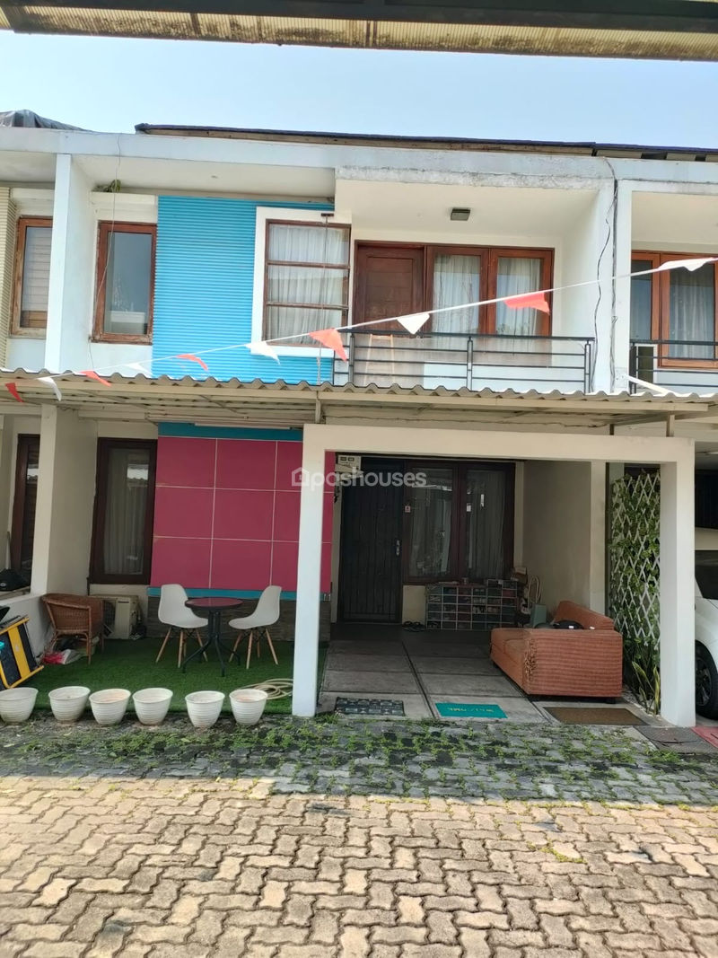 Puri Meruya Town House