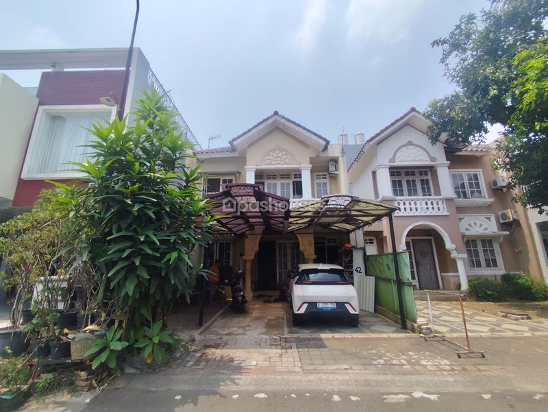 Perumahan Legenda Wisata Blok I3 No. 42