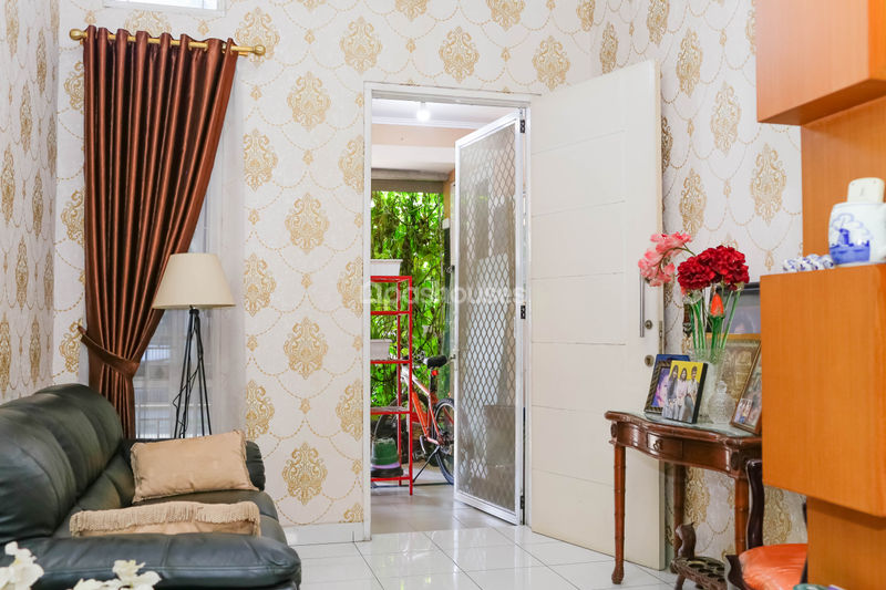 Sakura Regency 2