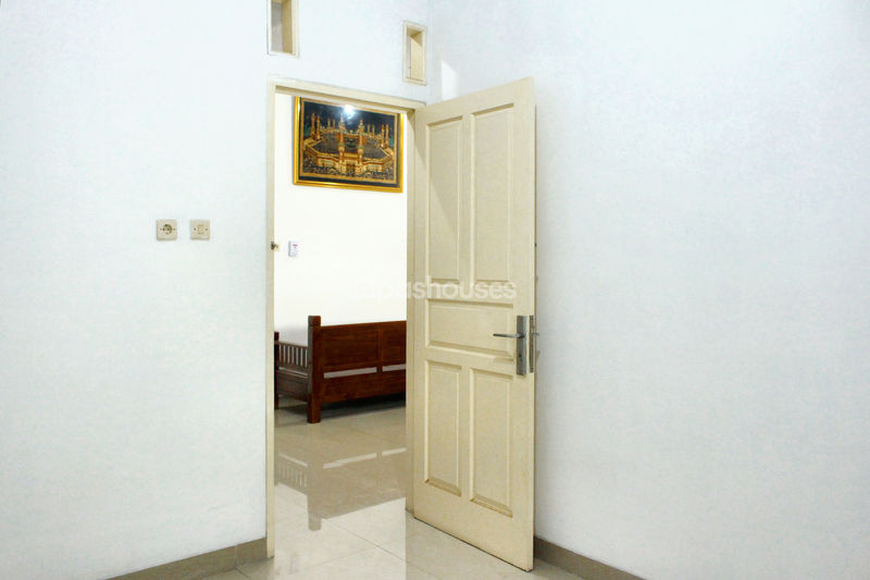 Mohza Residence