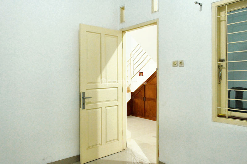 Mohza Residence
