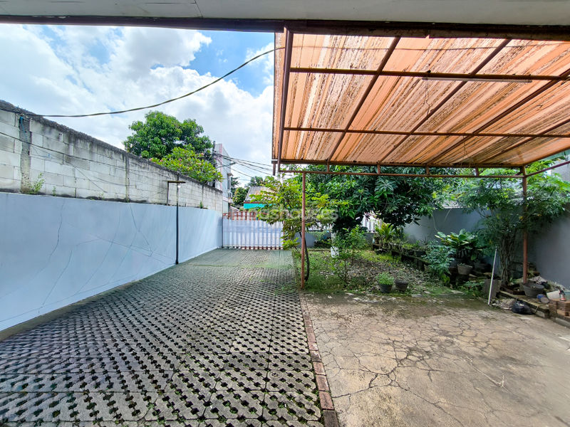 Jalan H. Mandor Salim Kembangan