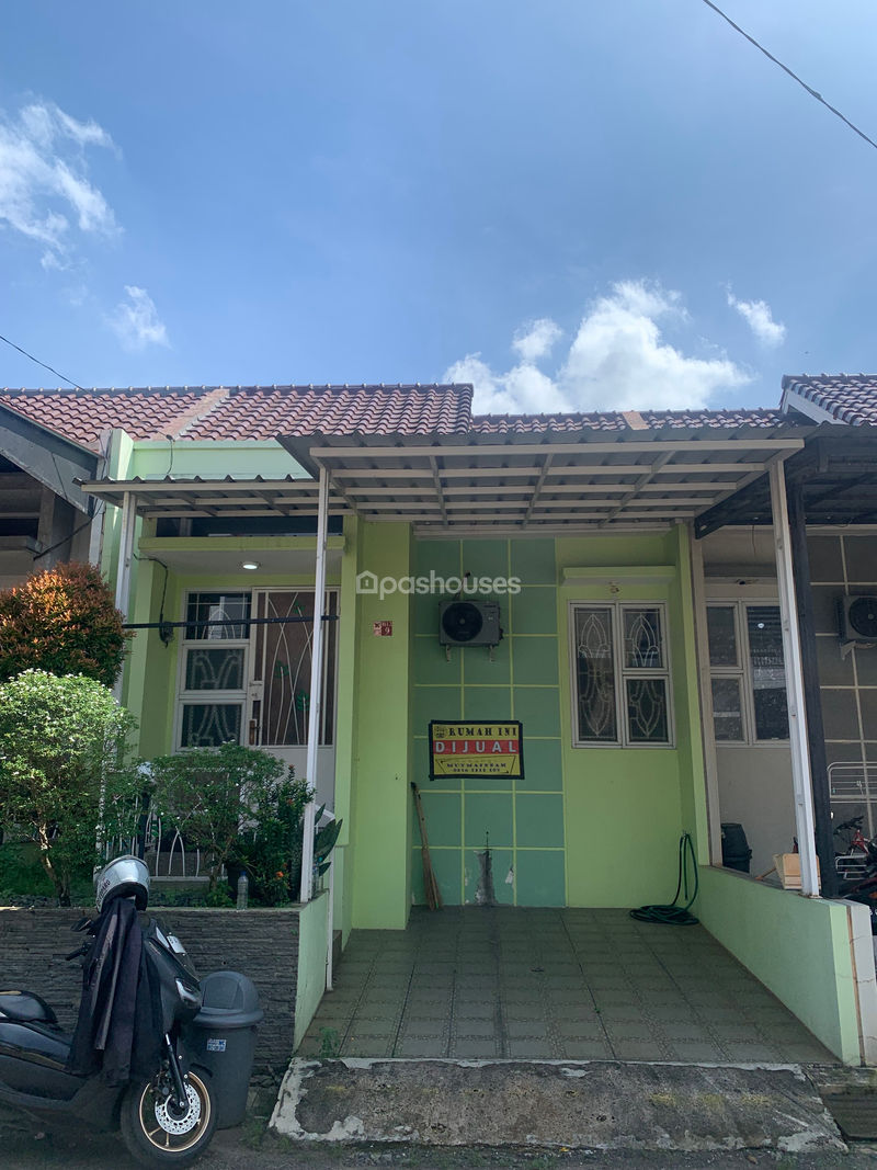 Komplek Trevista Residence Blok B-12
