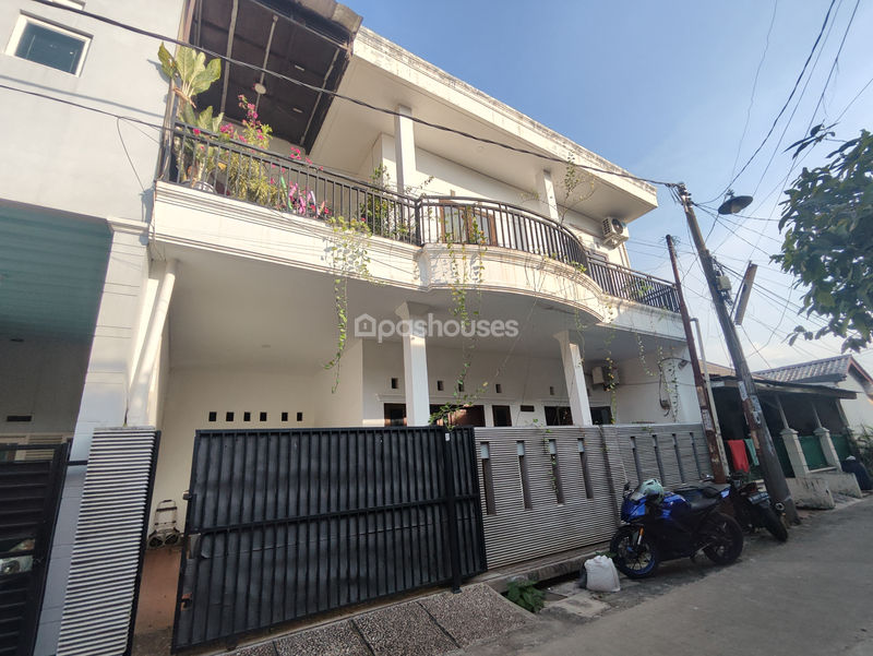Jl. Tlk. Ambonia VIII Blok E6 No. 5, Ciangsana, Gunung Putri