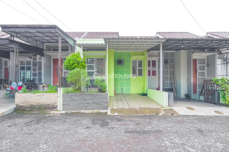 Komplek Trevista Residence Blok B-12