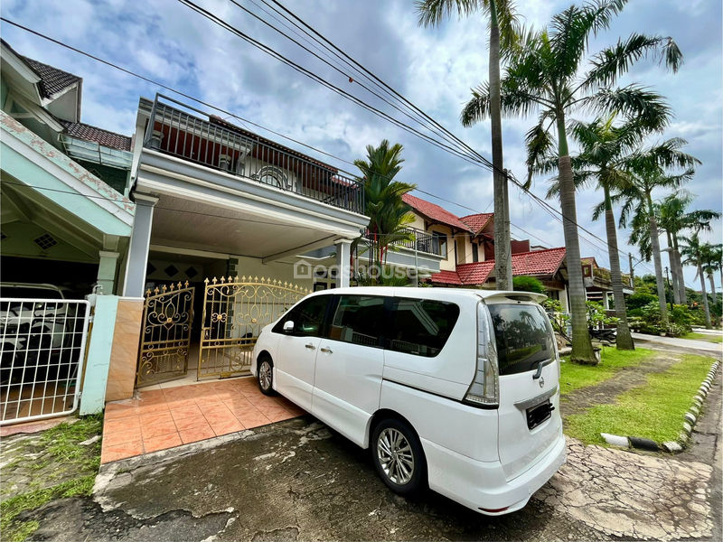 Perumahan Kemang Pratama Blok H11A