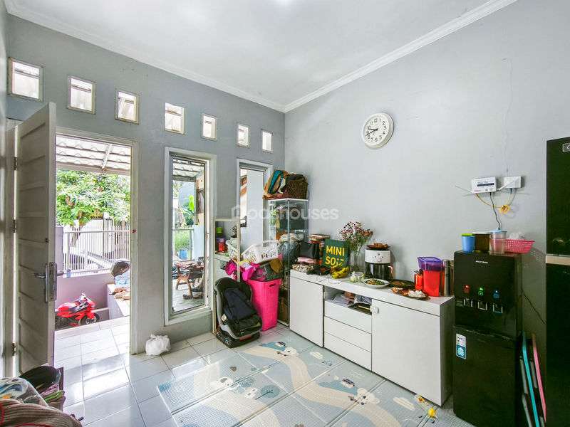 The Grand Sentul Cluster Primrose