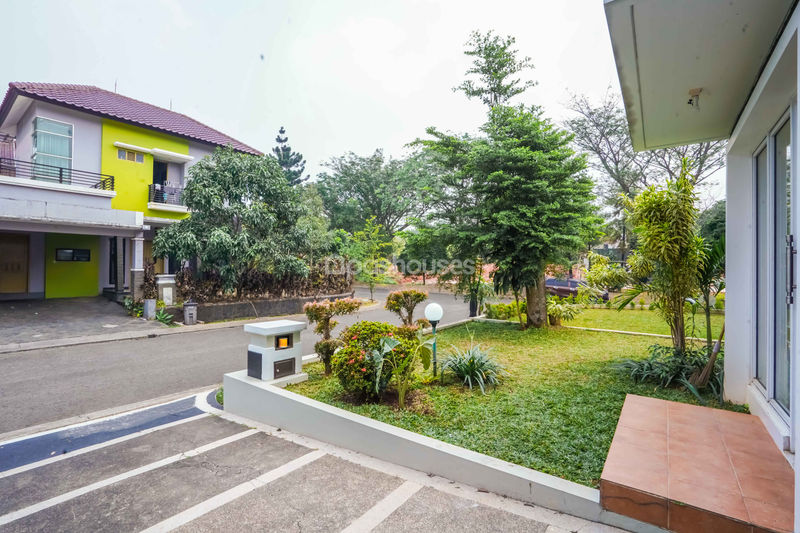 Telaga Golf Sawangan Cluster Espanola