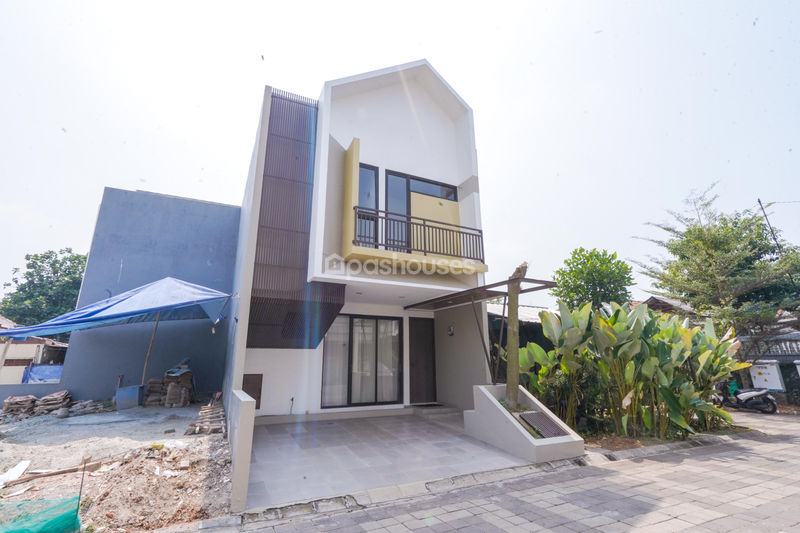  Perumahan Araya Living Cilangkap
