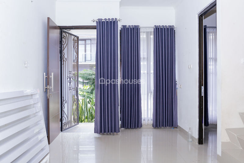 Graha Laras Sentul Cluster Hamburg