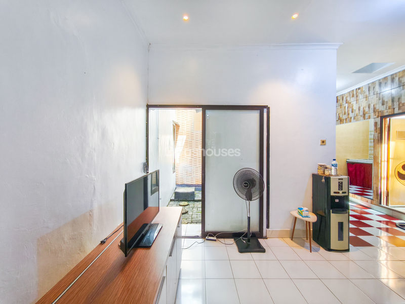 Perum Bukit Kayu Manis Blok A1 No.8