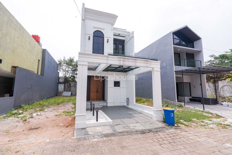 Jalan Kavling Polri Blok E 33
