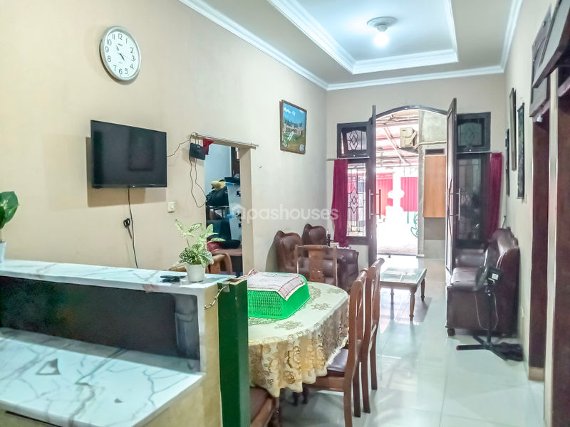 Jalan Desa Jabon Mekar No.102