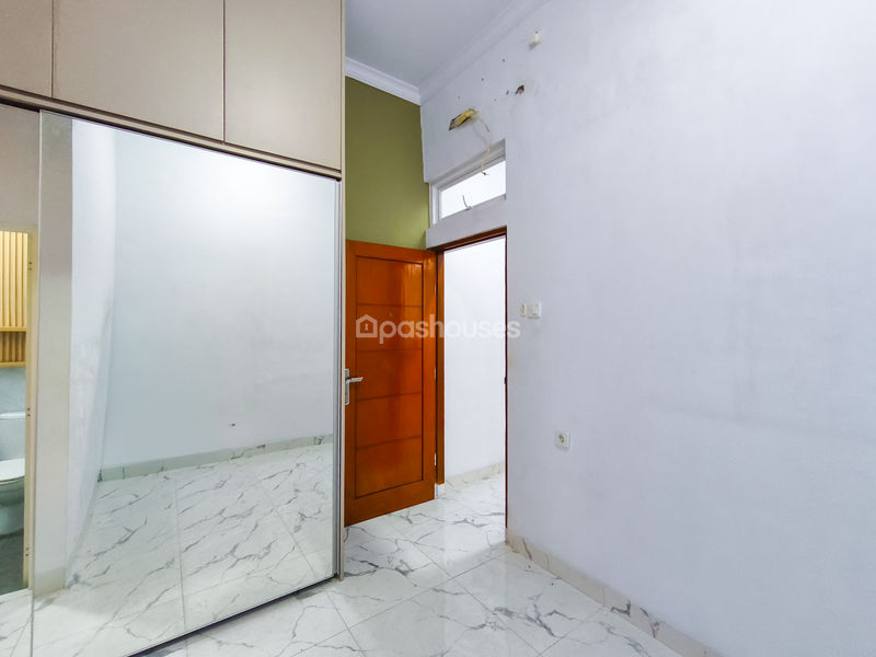 Perumahan Villa Nusa Indah 3 Blok KM2 No.20