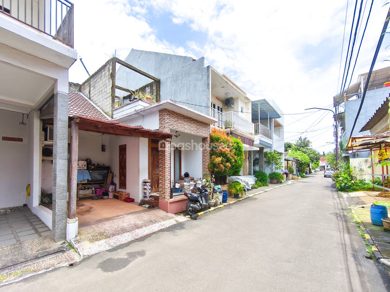 Perumahan Graha Raya Cluster Eldora Blok H6 No.18