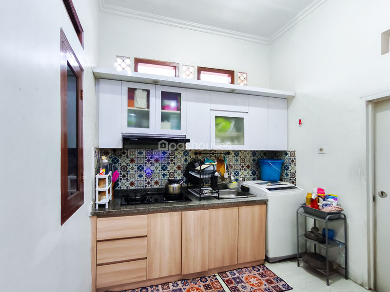 Jalan Kabel - Pitara No. 135A