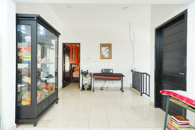 Villa Mutiara Cibubur 1