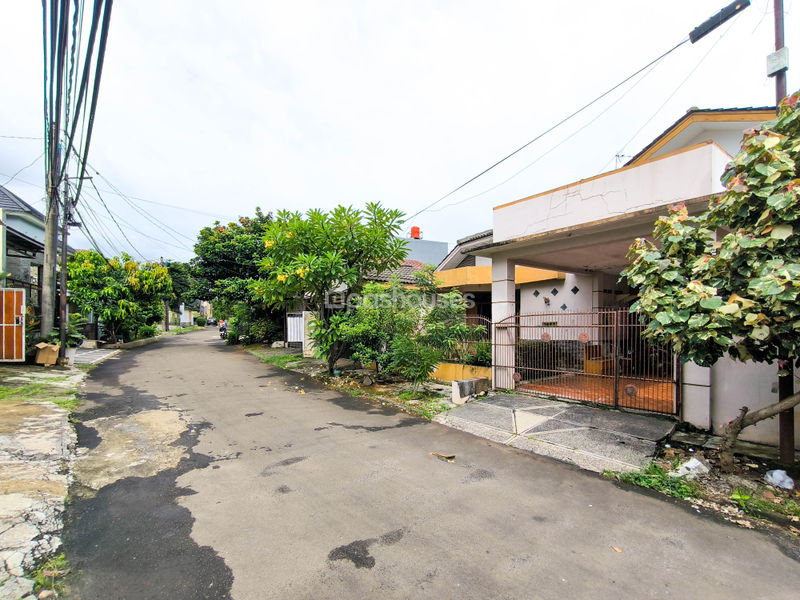 Bukit Nusa Indah Tangerang No.824
