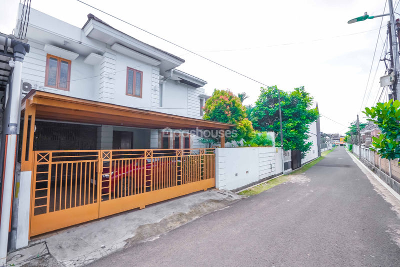 Jalan Benda 4 No.184 Jagakarsa