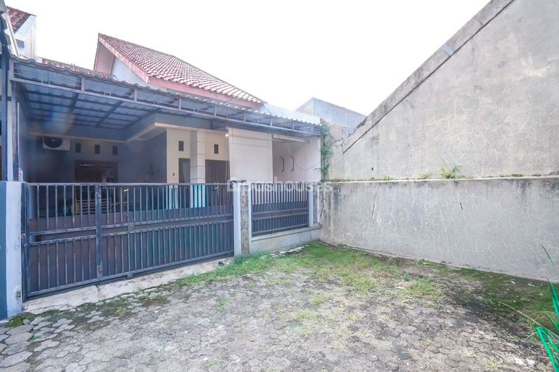 Jalan Rawa Maya 1
