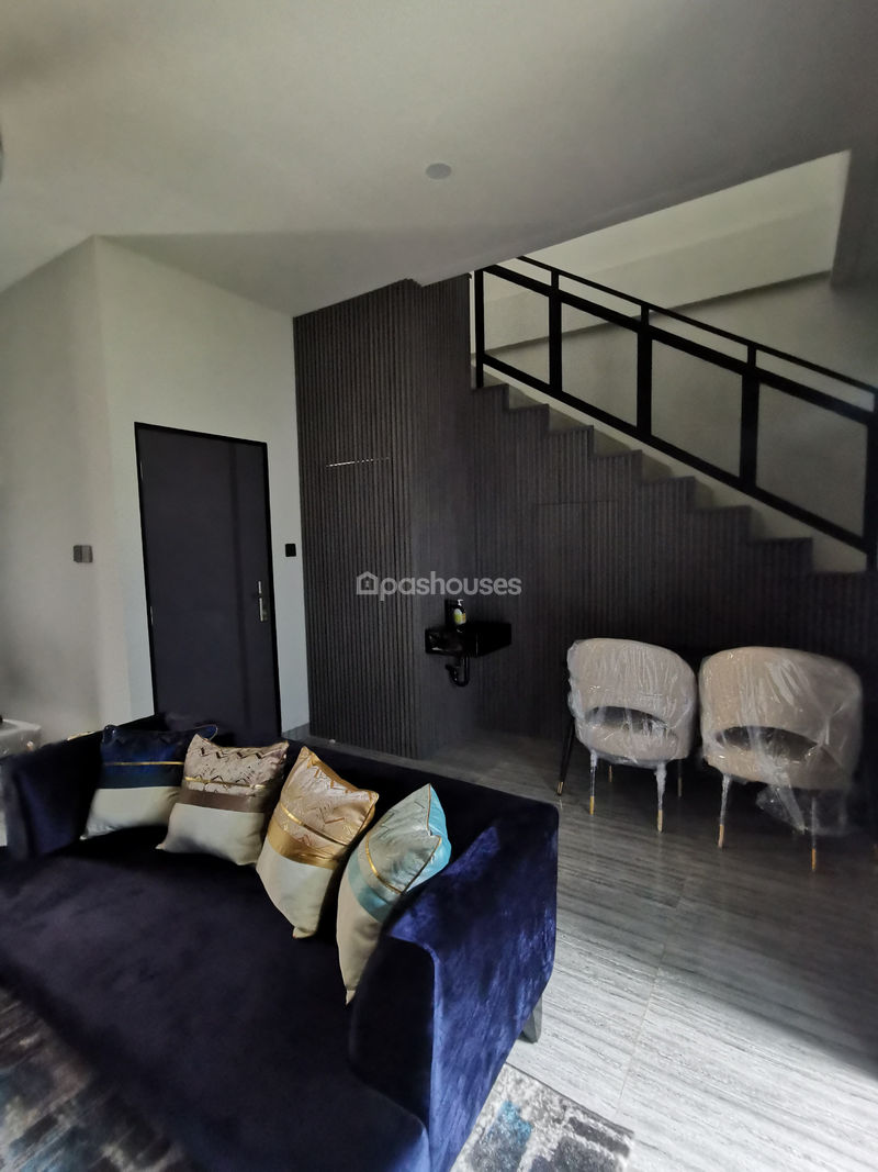 Perumahan Granada Residence No.7