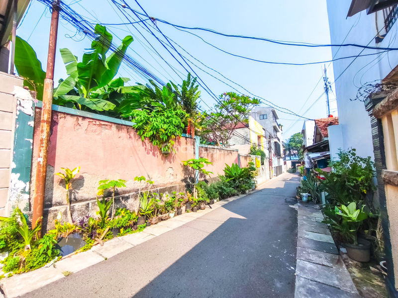 Jalan H. Niih Jagakarsa