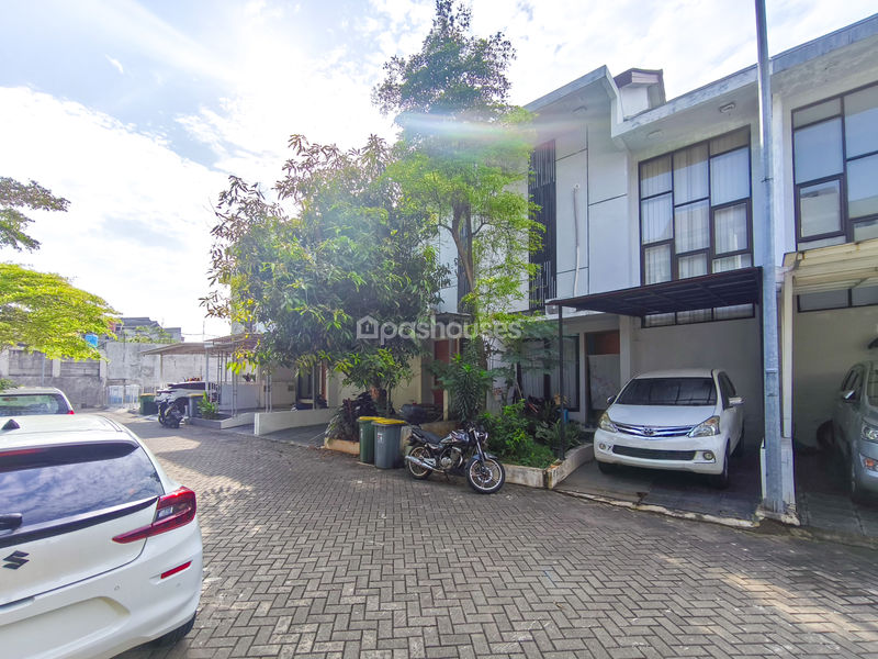 Perumahan Belle Legoso Residence Blok C6
