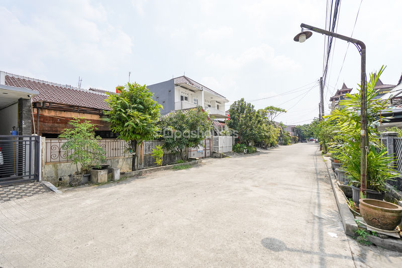 Jalan Delta Raya Blok A No.137 Bekasi