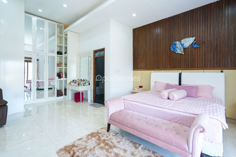 Kebun Raya Residence Blok B No. 7