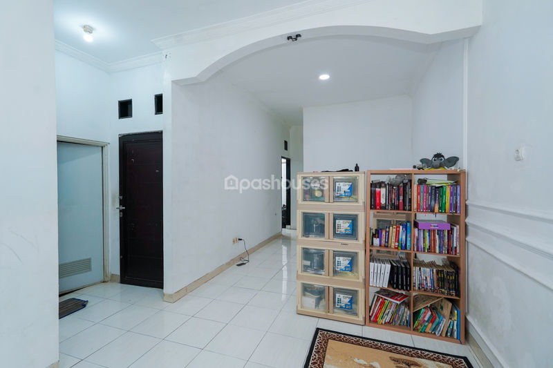 Kemang Swatama Residence Blok H No.24