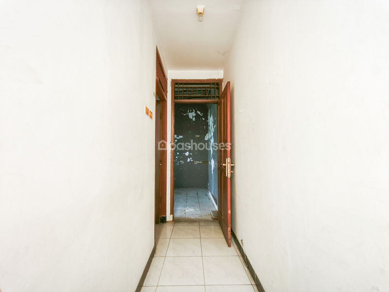 Jalan Taman Sari Blok L