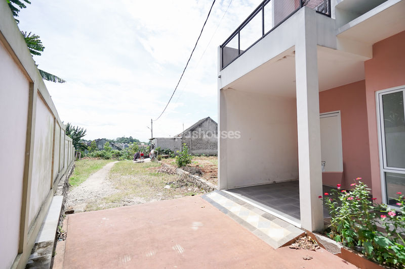 Perumahan Royal Bojongsari Residence Blok B No.10