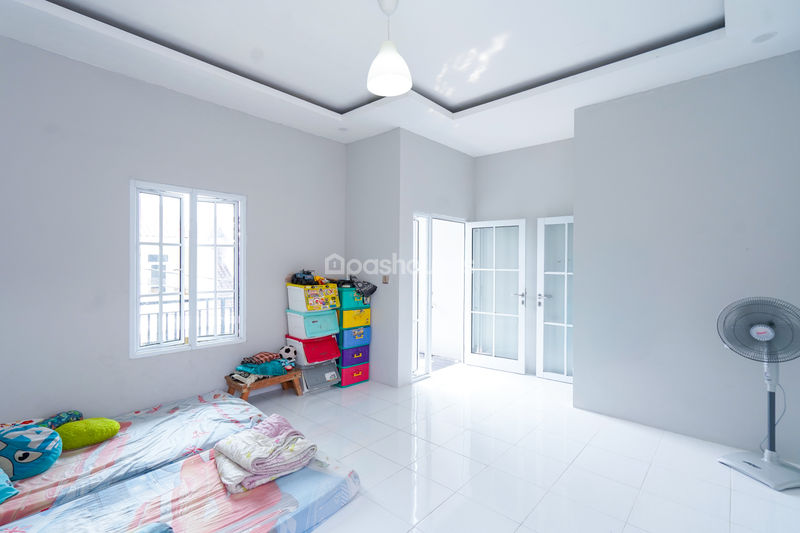 Kemang Swatama Residence Blok H No.24