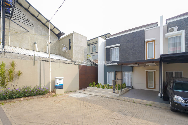 Perumahan Royal Living Tangerang