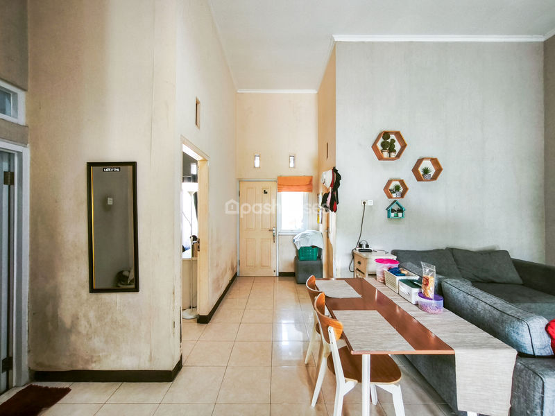 Erfina Kencana Regency Cluster Taman EK Playground No.18
