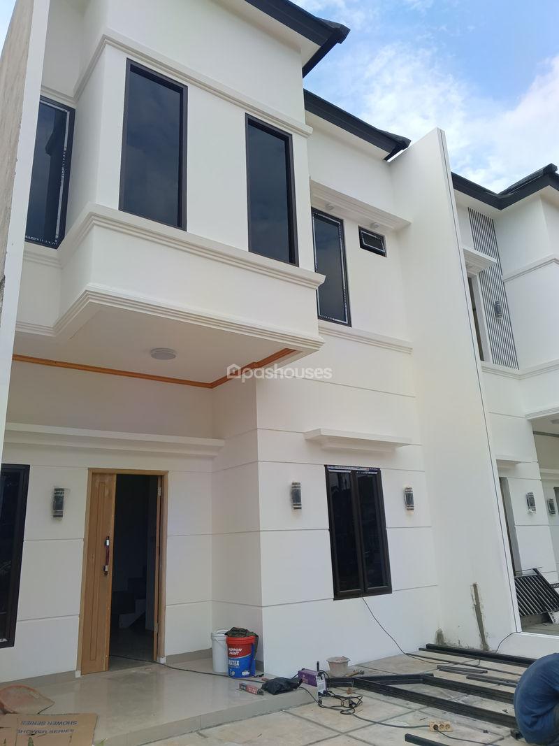 Perumahan Wira Jatiasih Greenhills No.10