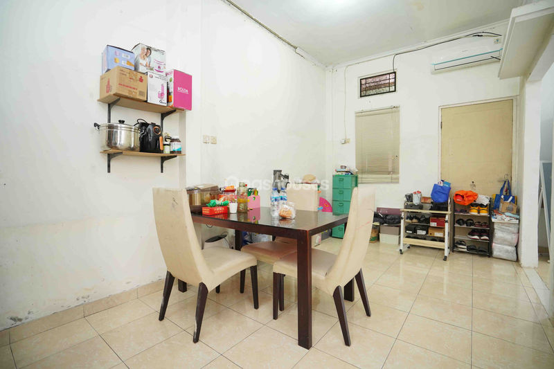 Perum Global Mansion